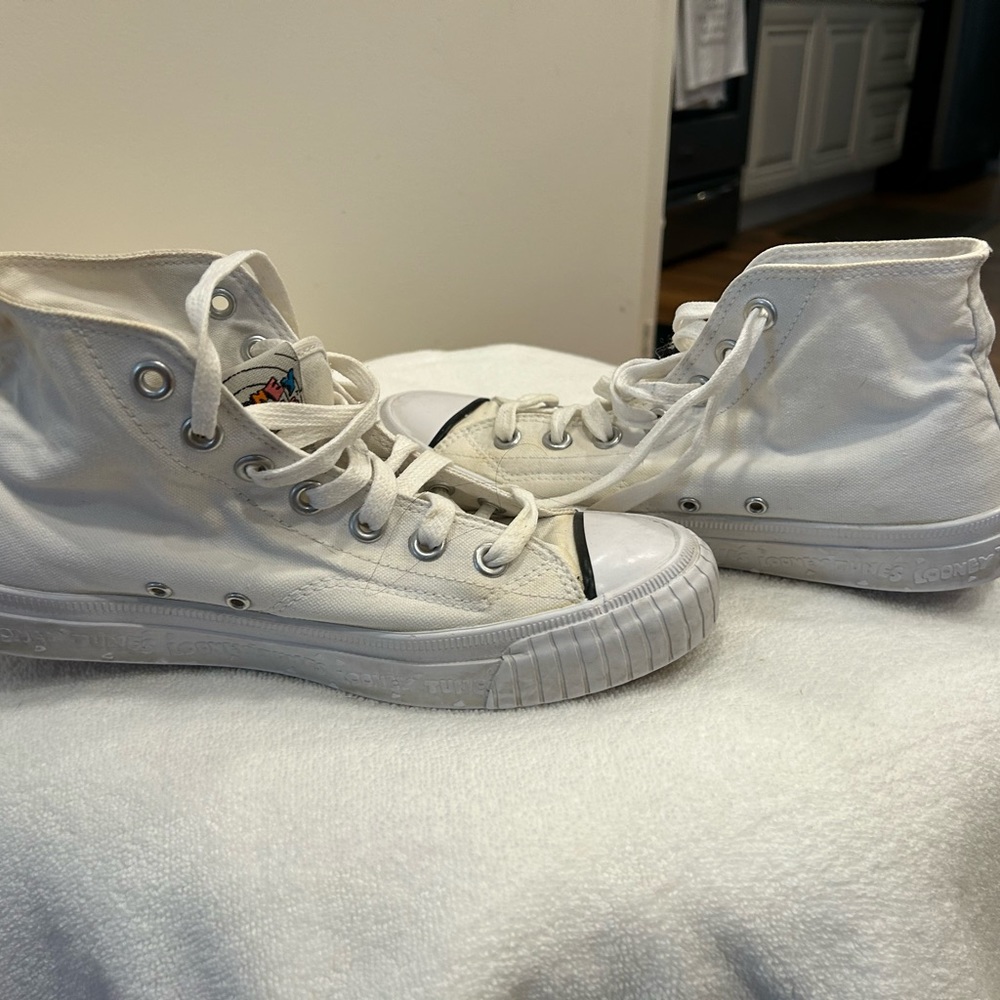 Keds 1993 looney tunes hi top Sylvester & Tweety